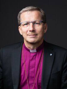Piispa Jukka Keskitalo